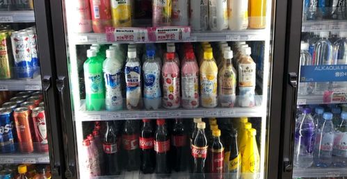 被圍剿的 便利店